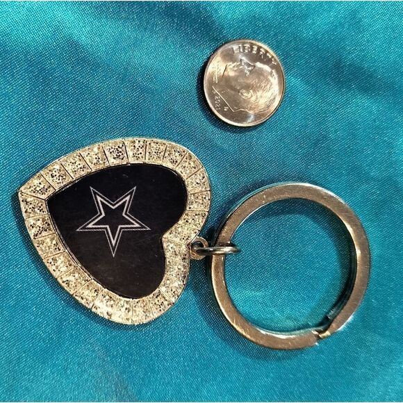 Dallas Cowboy heart keychain - Picture 1 of 7